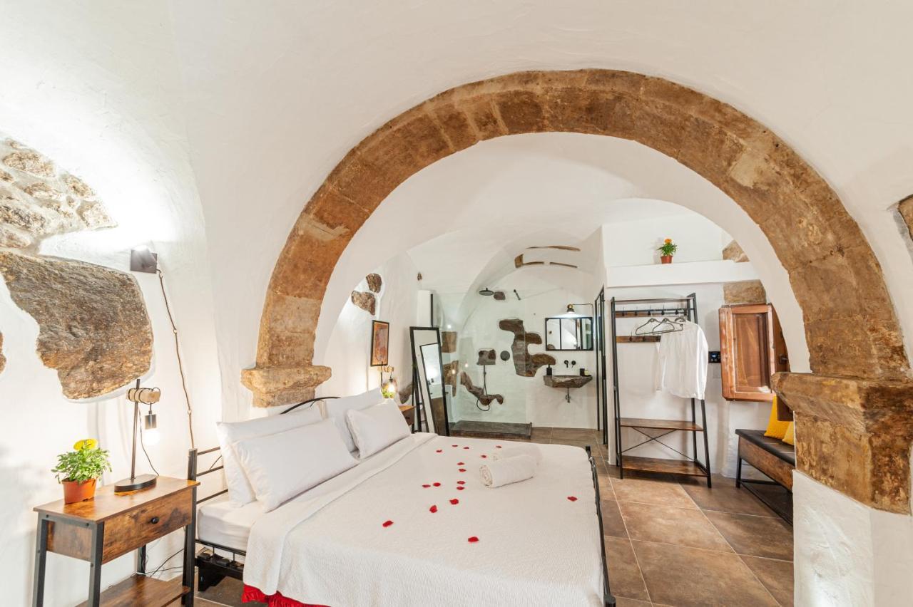 Romantic Loft With Jacuzzi In The Castle กัสเตลซาร์โด ภายนอก รูปภาพ